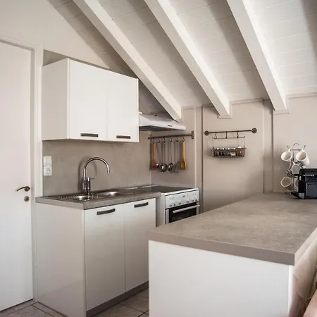 Angel Apartment *